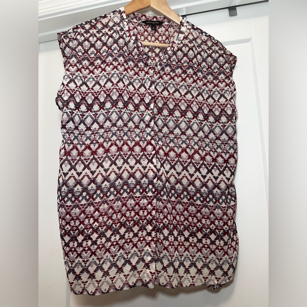 💐Burgundy, Gray, & White BANANA REPUBLIC Button Down Sleeveless Top- Sz Small